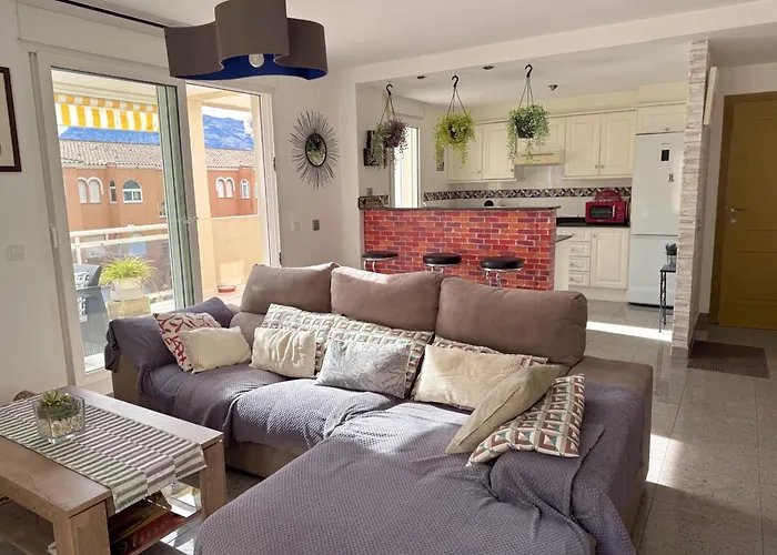 Acogedor Cerca De La Playa Y El Centro Con Aire Acondicionado Y Parking - Es-373-59 *